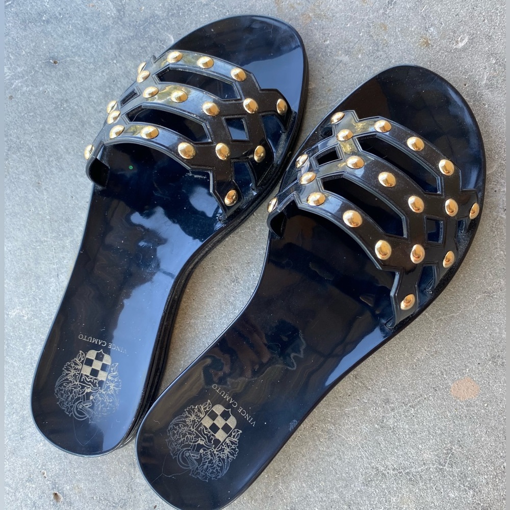 Vince Camuto Slides Size 6
